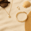 The Best Pearl Jewelry for Summer Outfits