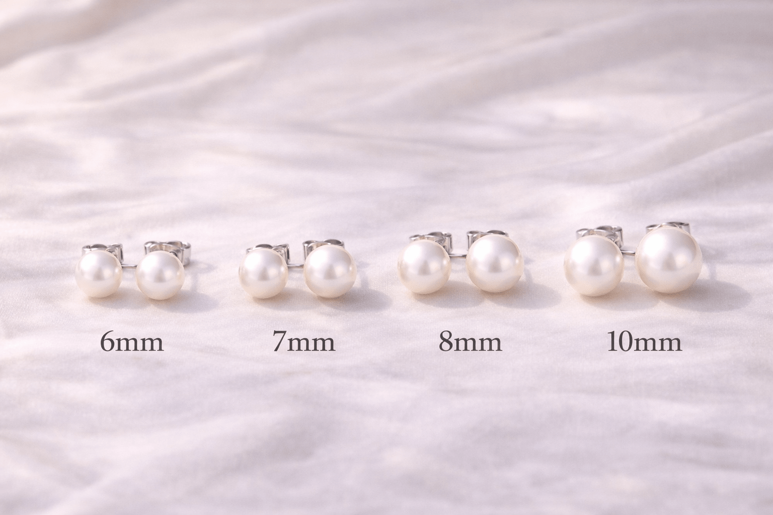 pearlsonly-blog-102-image-3-pearl - Choisir la bonne taille pour vos boucles d'oreilles en perles en clous - Bijoux en perles - pearlsonly