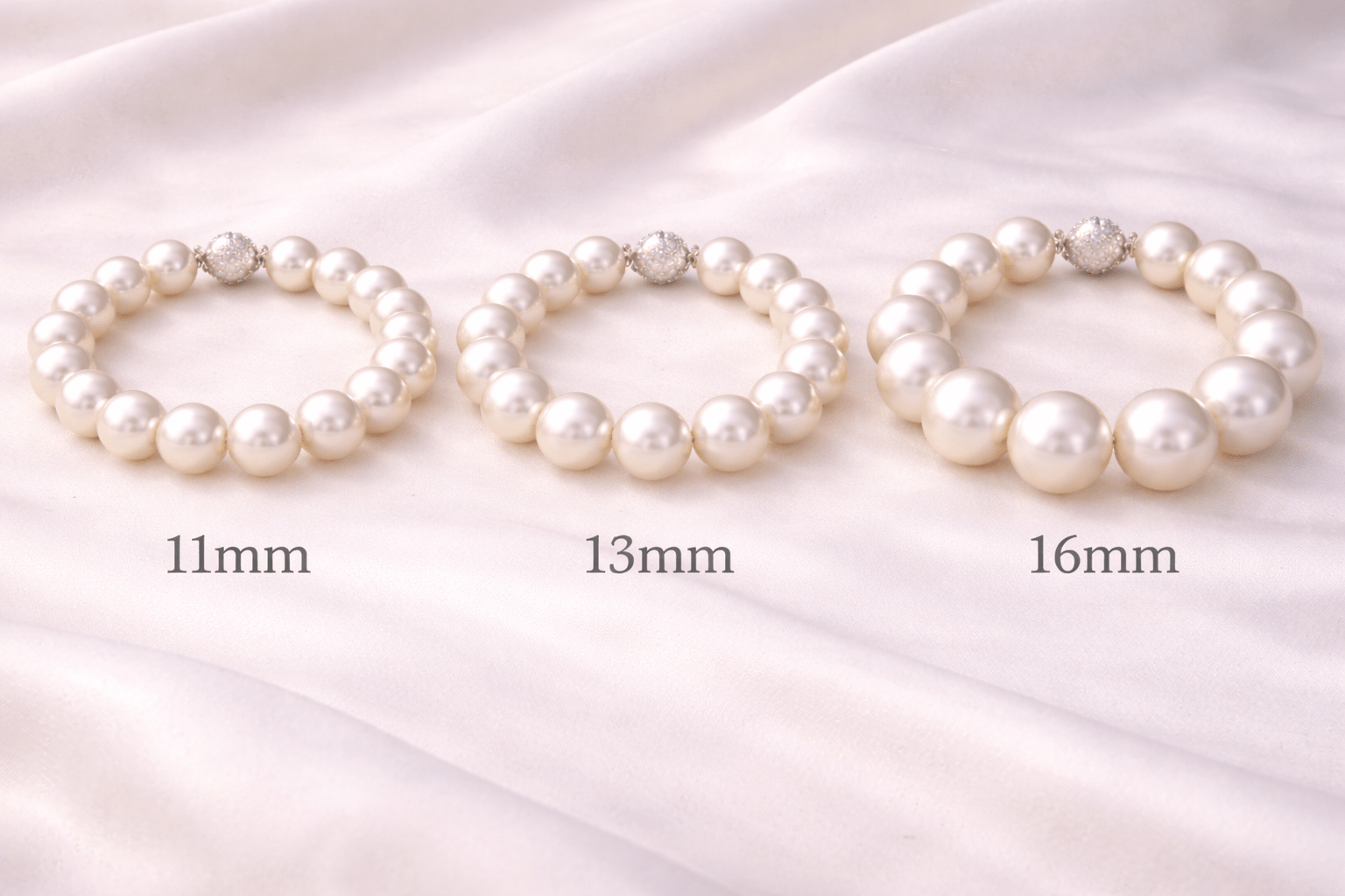pearlsonly-blog-104-image-4-pearl - La taille compte avec les bracelets South Sea - Bijoux de perles - pearlsonly