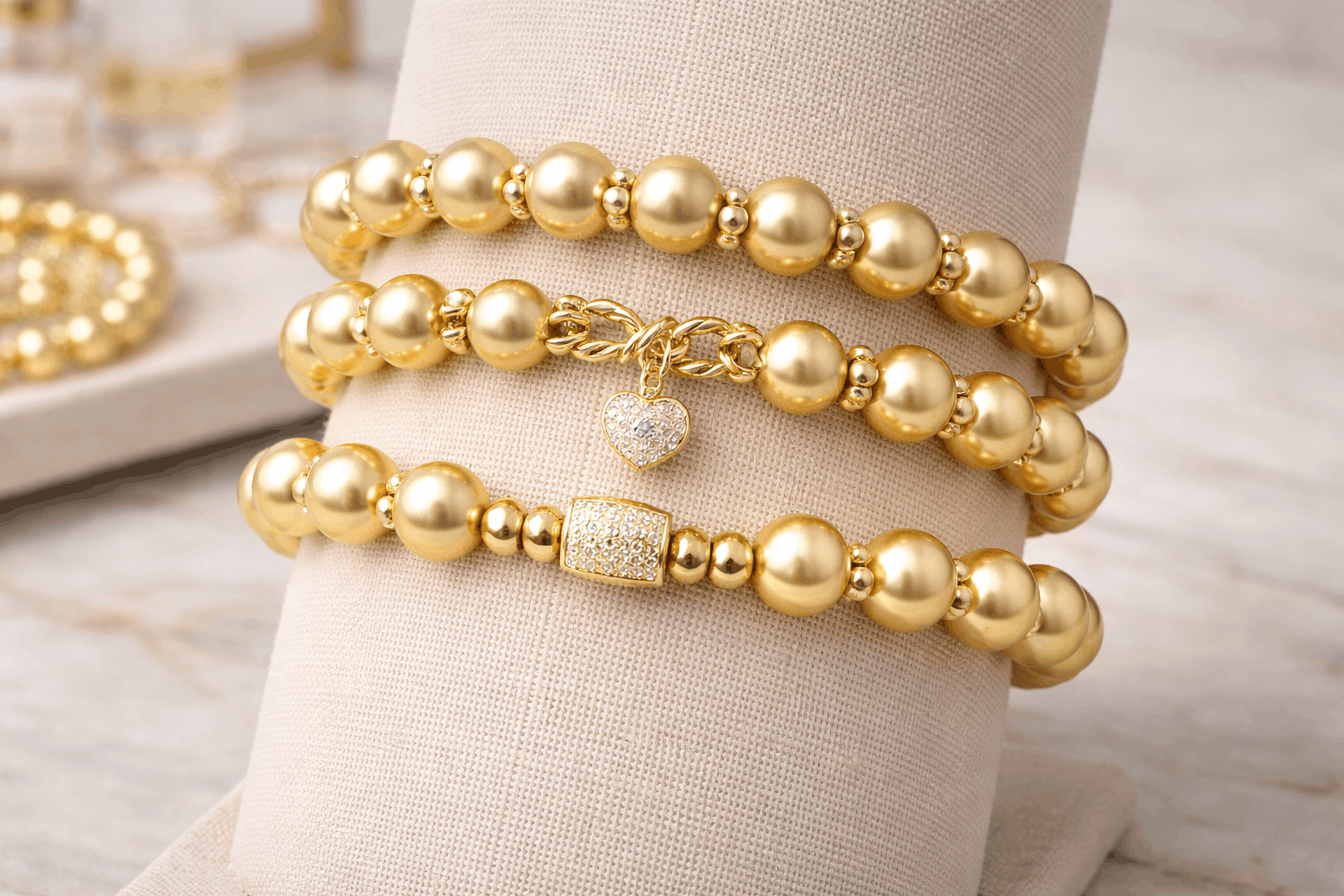 pearlsonly-blog-106-image-10-pearl - Superposer les bracelets or et perles - Bijoux Perles - pearlsonly