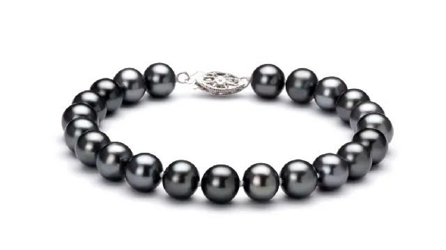 View Bracelet de perles d'eau douce noires collection